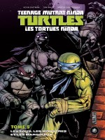 Les Tortues Ninja - Tmnt, T5 : Les Fous, Les Monstres Et Les Marginaux de Santolouco Mateus chez Hicomics